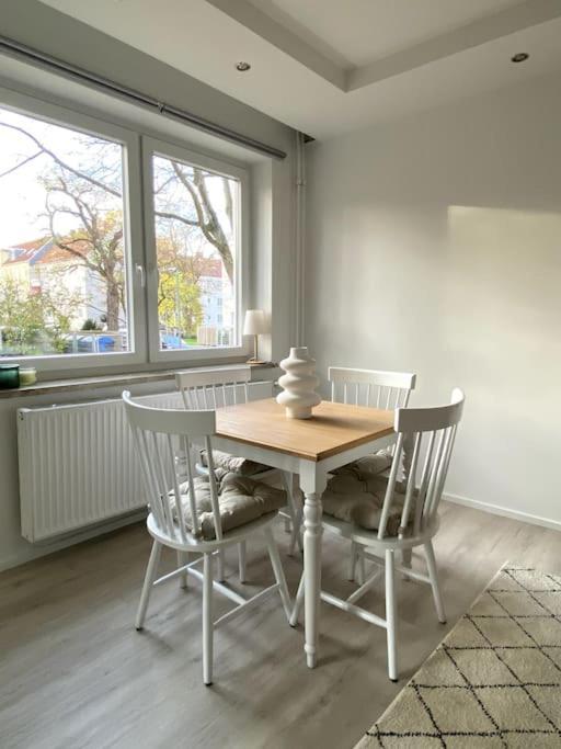 Country Style Apartment With Balcony Near Fair Hannover Exterior foto