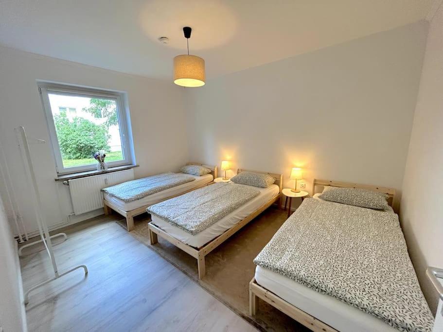 Country Style Apartment With Balcony Near Fair Hannover Exterior foto